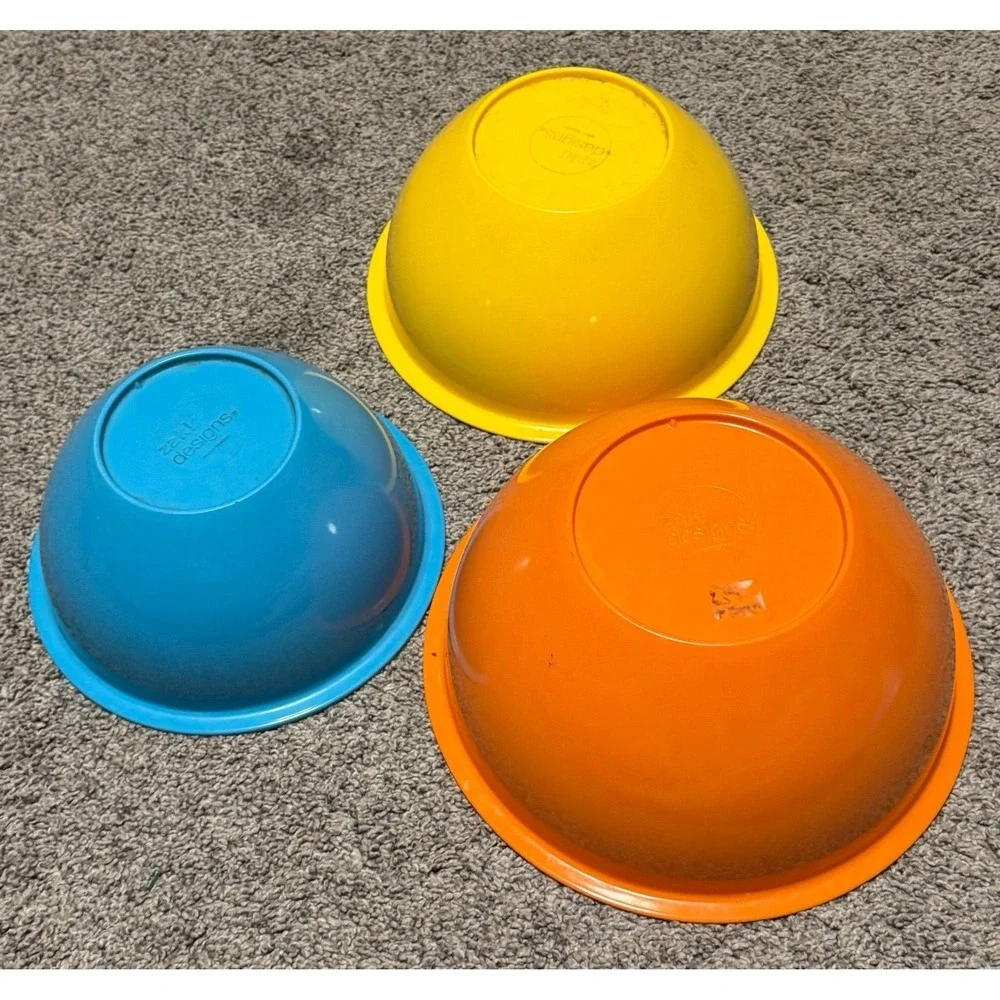 Zak Designs Colorful Nesting Mixing Bowls Set of 3 Plastic Retro Kitchen
